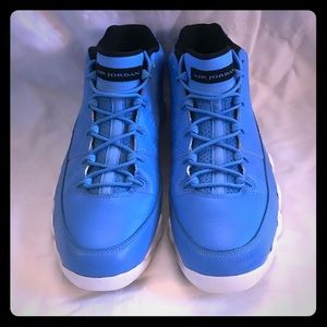 Air Jordan 9 Retro Low 'Pantone'